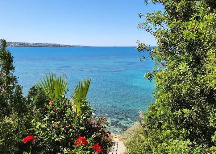 アパート Serenity Corner