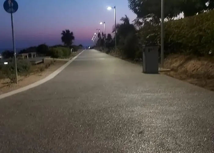 Serenity Corner アパート パ フォス