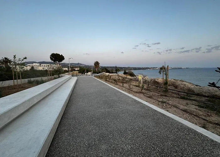 Serenity Corner アパート *